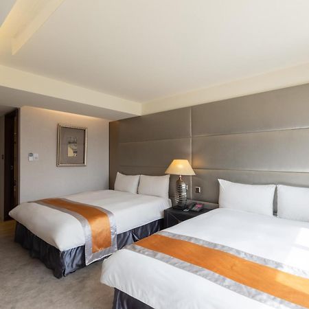 Ren Mei Fashion Hotel Đài Trung Ngoại thất bức ảnh
