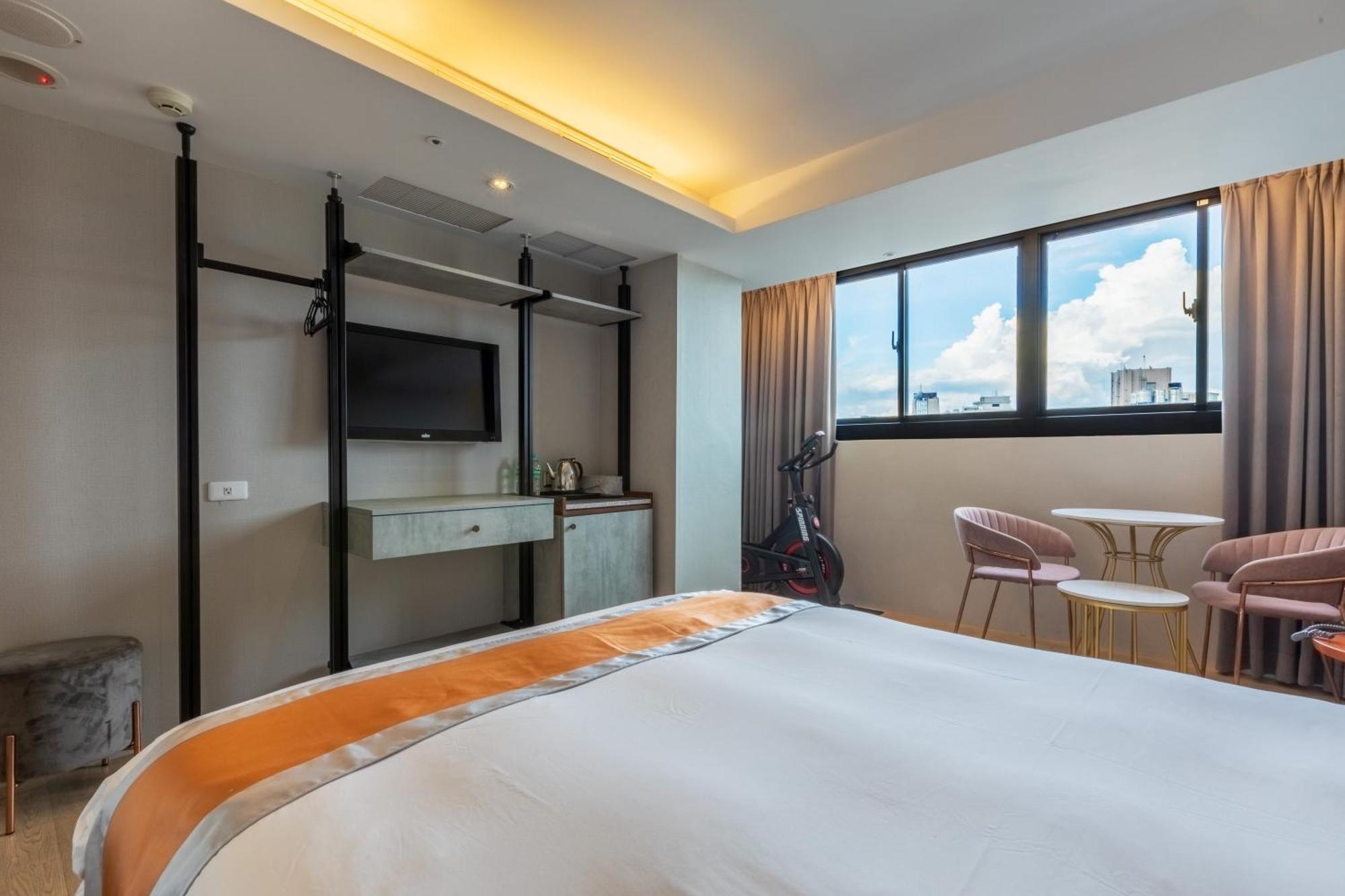 Ren Mei Fashion Hotel Đài Trung Phòng bức ảnh