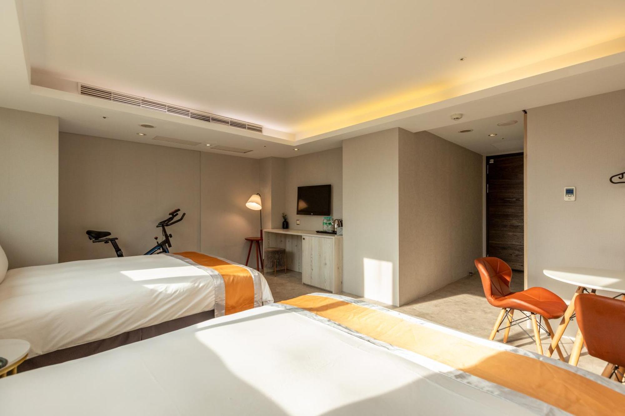 Ren Mei Fashion Hotel Đài Trung Phòng bức ảnh