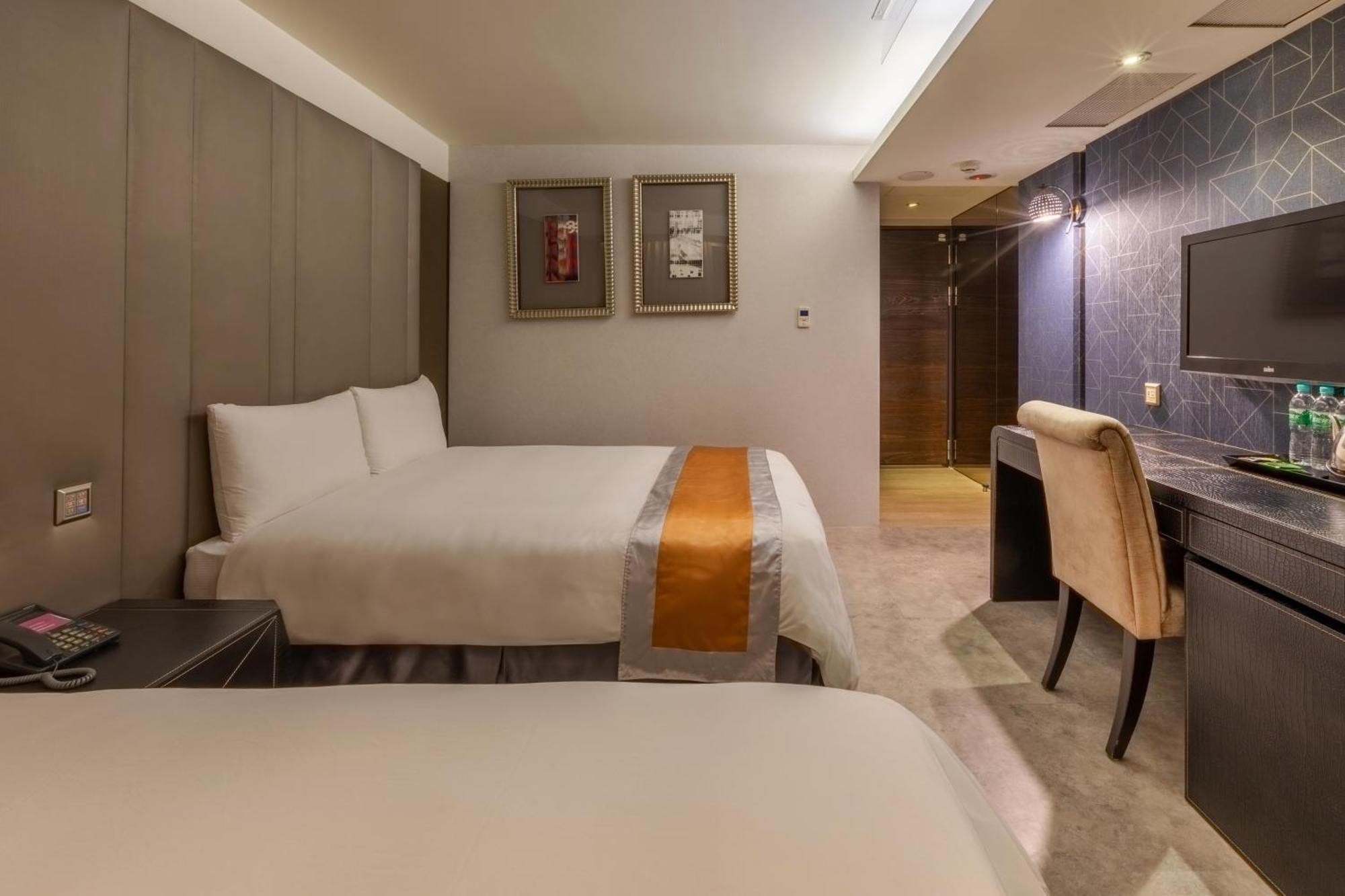 Ren Mei Fashion Hotel Đài Trung Phòng bức ảnh