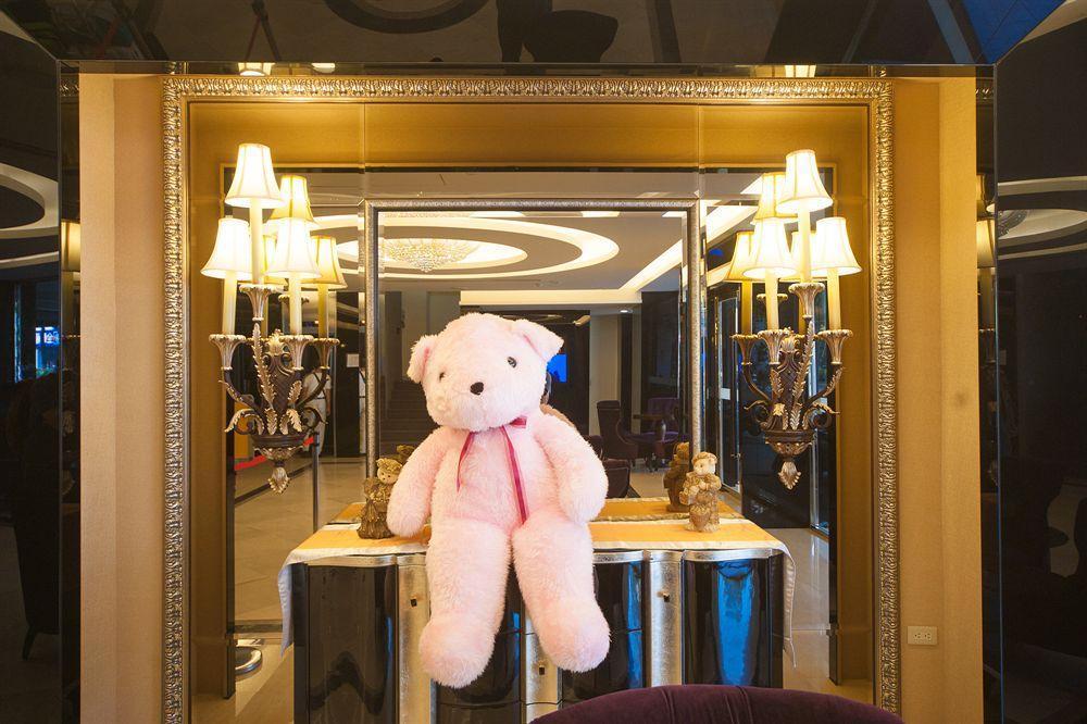 Ren Mei Fashion Hotel Đài Trung Ngoại thất bức ảnh