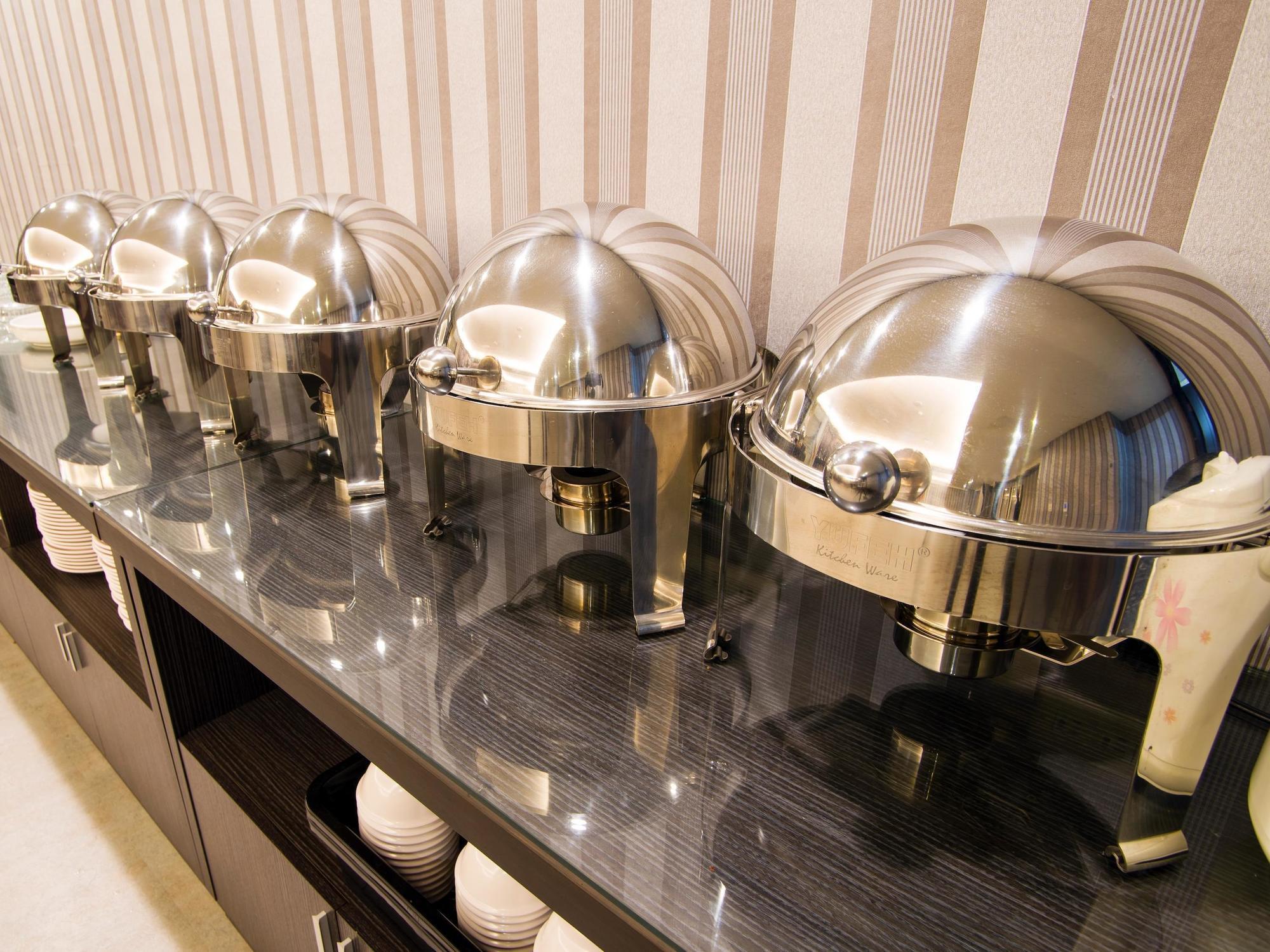 Ren Mei Fashion Hotel Đài Trung Ngoại thất bức ảnh